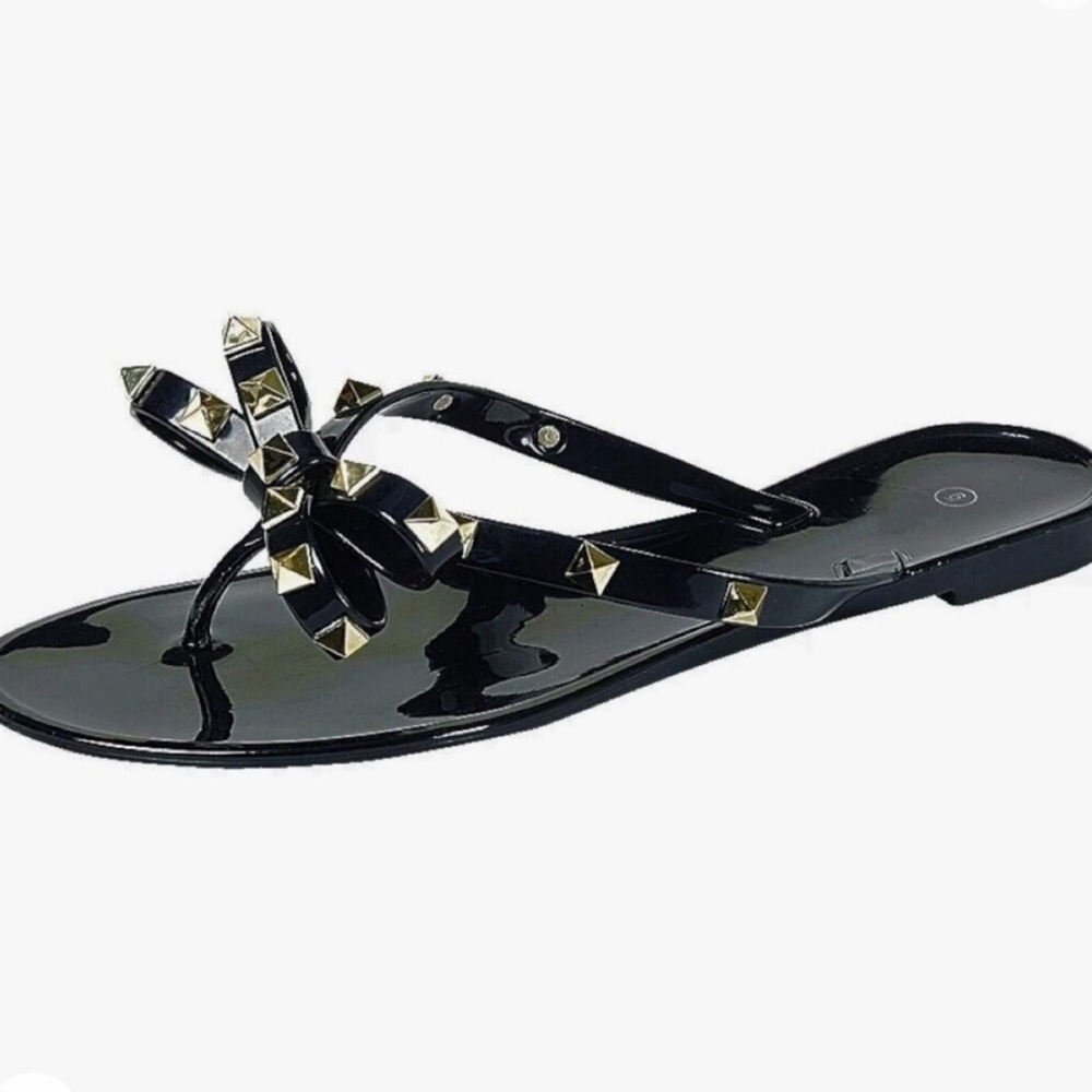 Women’s Studded Jelly Flip Flops in Black with Gold Studs Size 9 New!